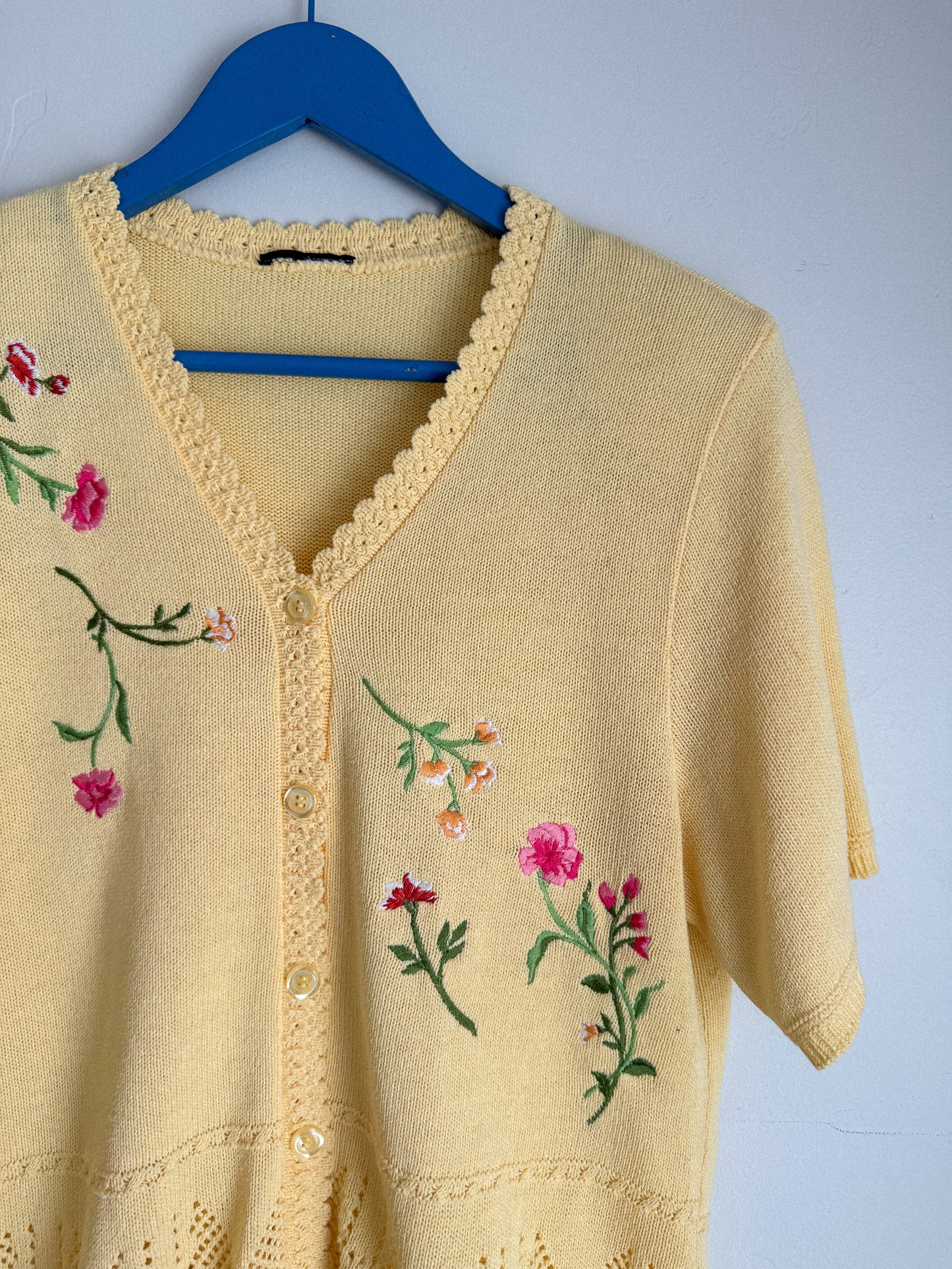Vintage Floral Embroidered Cardigan