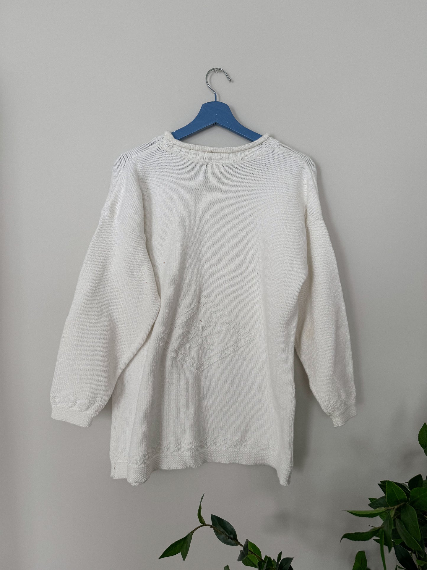 Vintage White Snowflake Knit Sweater