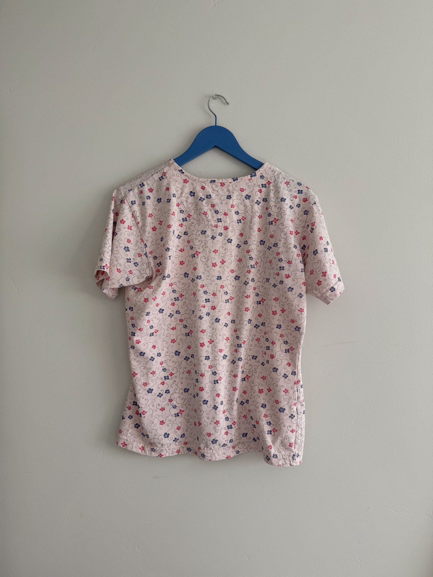 Vintage Pink Daisy Tee