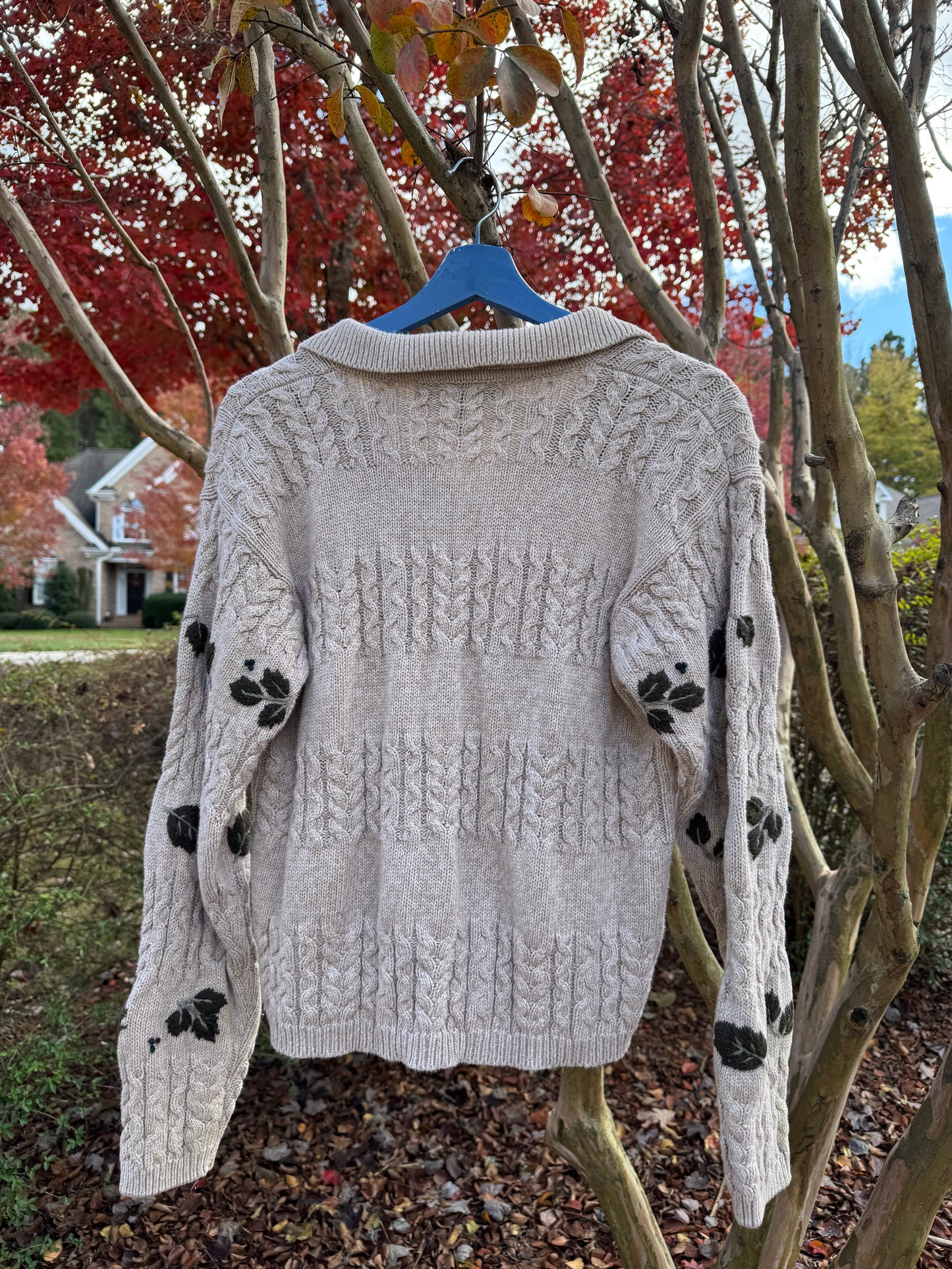 Vintage Fall Leaves Knit Cardigan