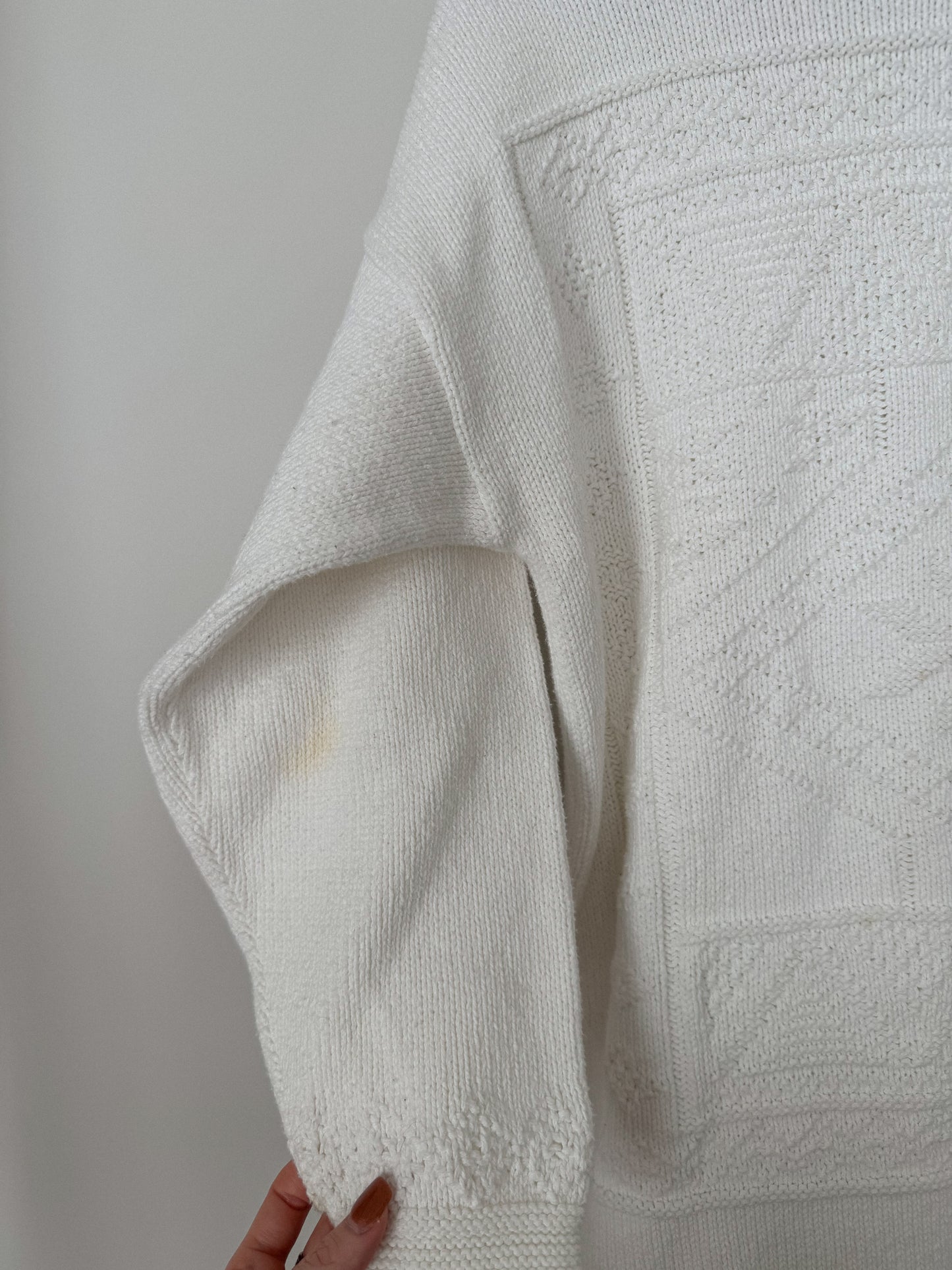 Vintage White Snowflake Knit Sweater