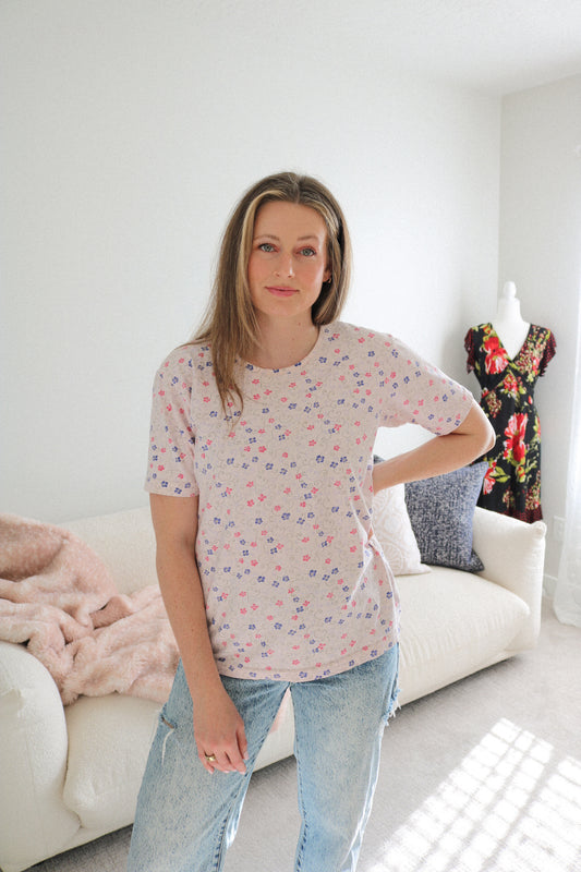 Vintage Pink Daisy Tee