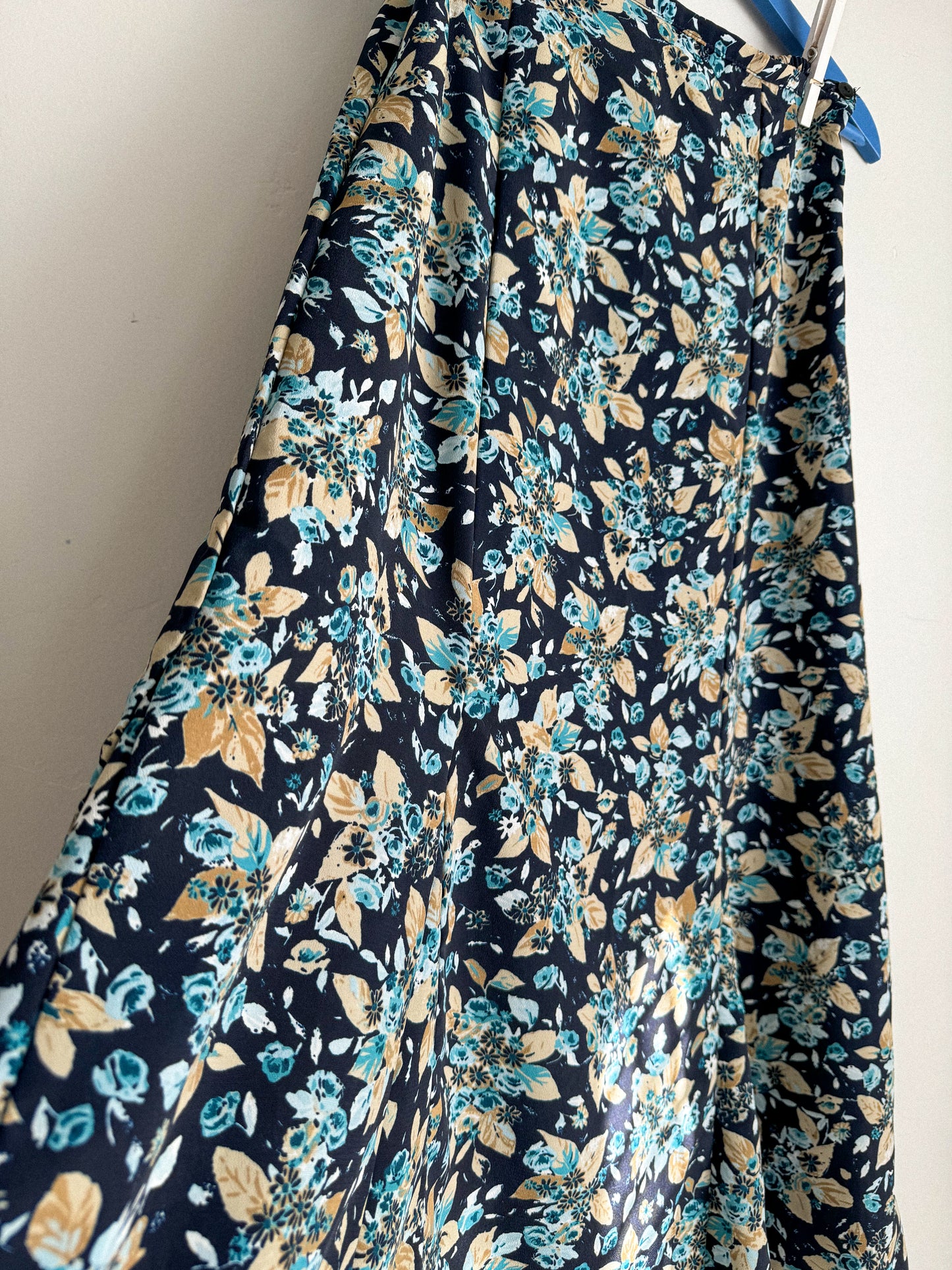Vintage Floral Midi Skirt