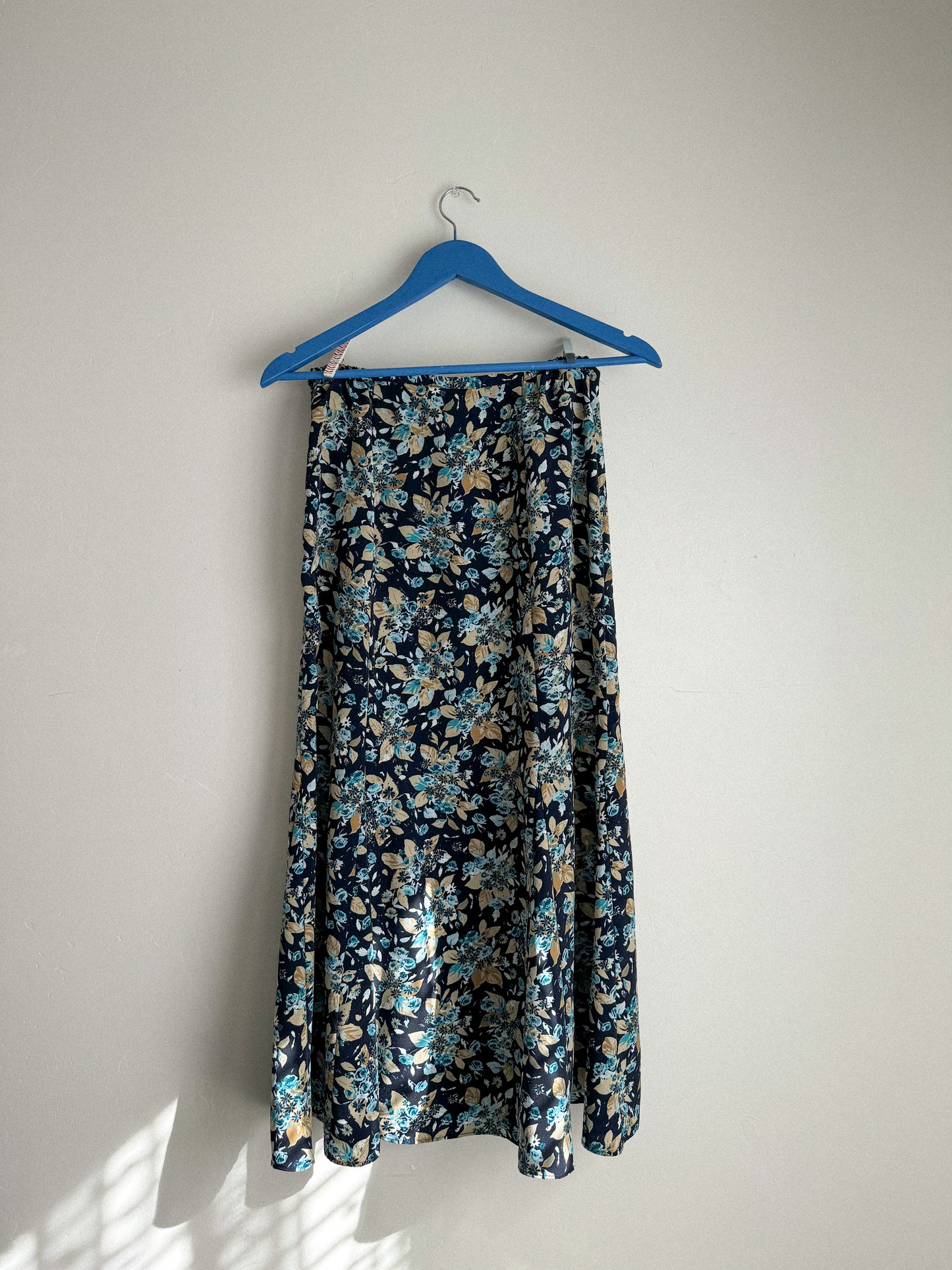 Vintage Floral Midi Skirt