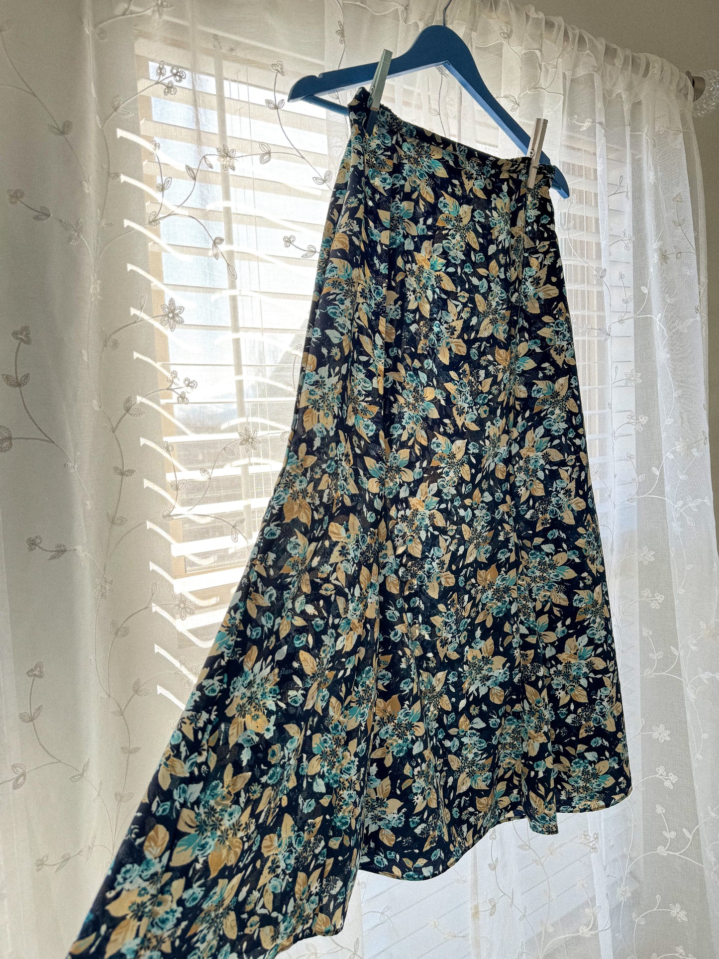 Vintage Floral Midi Skirt